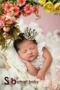 1PCS Pearl Crystal Crown Newborn Infant Headband Crown Hair Dress.