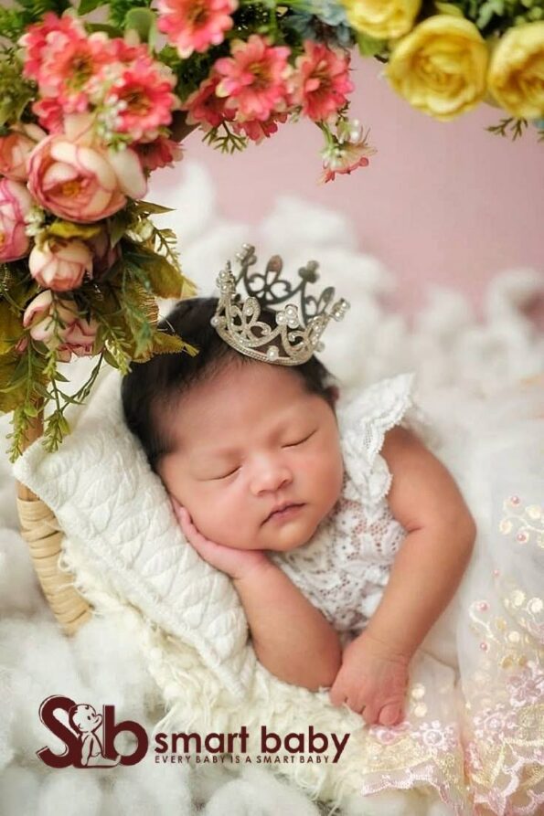 1PCS Pearl Crystal Crown Newborn Infant Headband Crown Hair Dress.