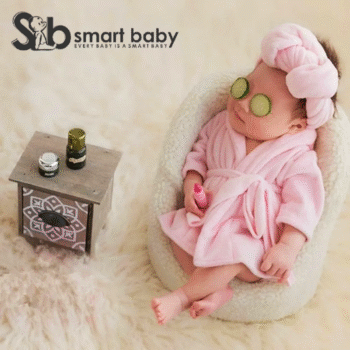Newborn Baby Bathrobe Photography Prop.