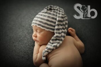 Newborn Striped Suspenders Long Tail Knitted Hat Photography Props.